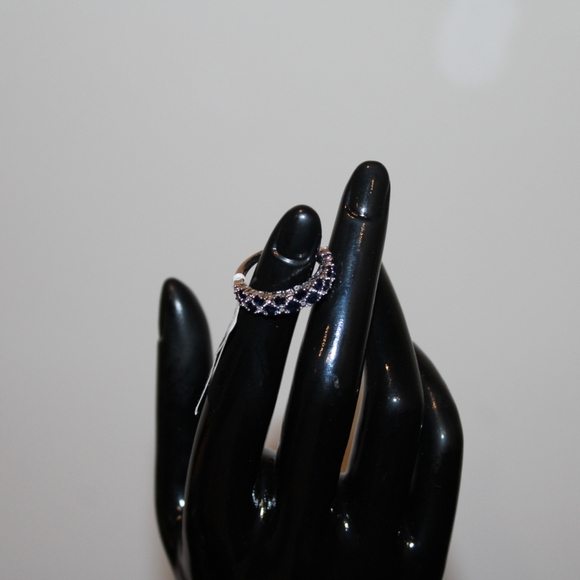 Brand new ring with Sapphire and Diamonds 💎 - Picture 5 of 6